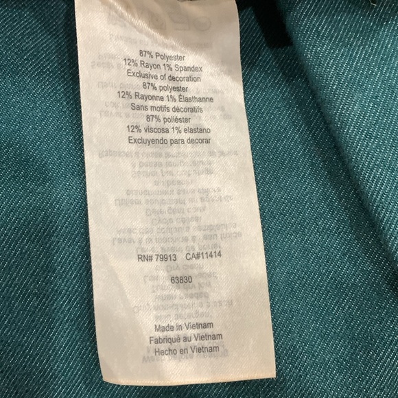 A Pea in The Pod Nursing Dress with Pockets - Picture 6 of 7